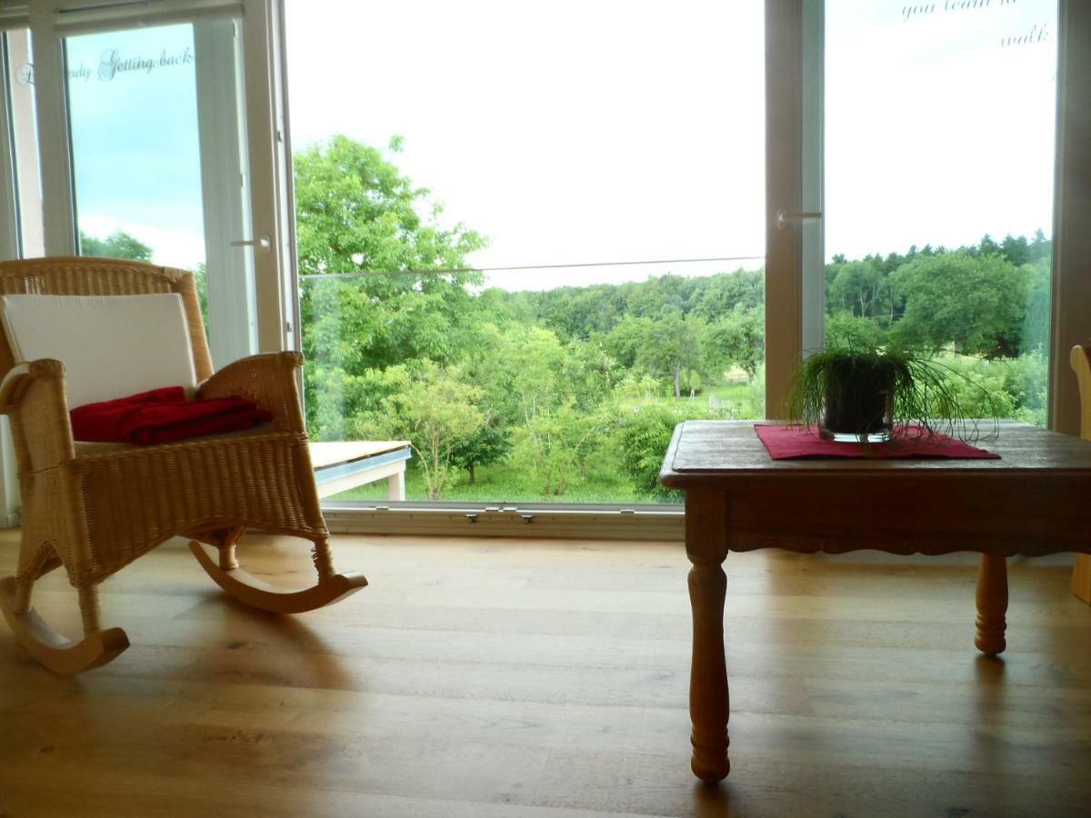 Pension Am Kirschgarten Гьосвайнщайн Екстериор снимка